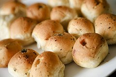 olive-balls