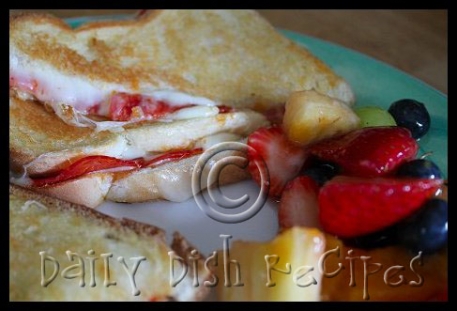 Grilled Pizza Sandwiches