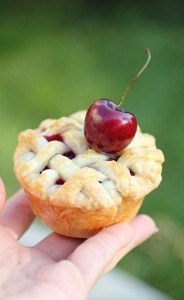 Pinterest Recipes: Mini Pie Muffins
