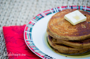 Spiced Gingerbread Pancakes
