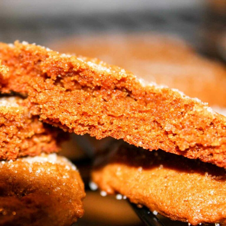 Chewy Pumpkin Spice Molasses Cookies