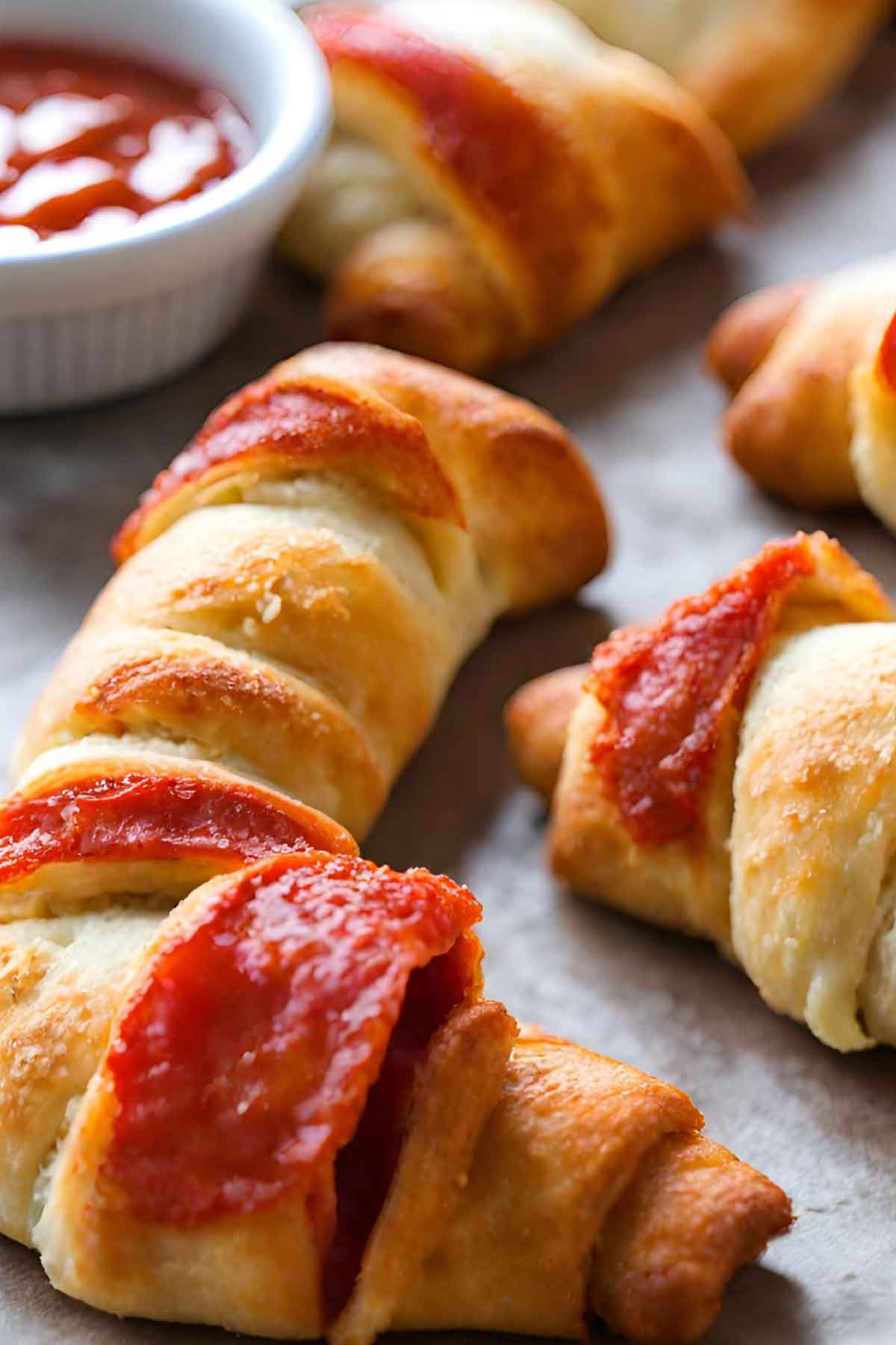 Pepperoni Pizza Roll Ups Vertical