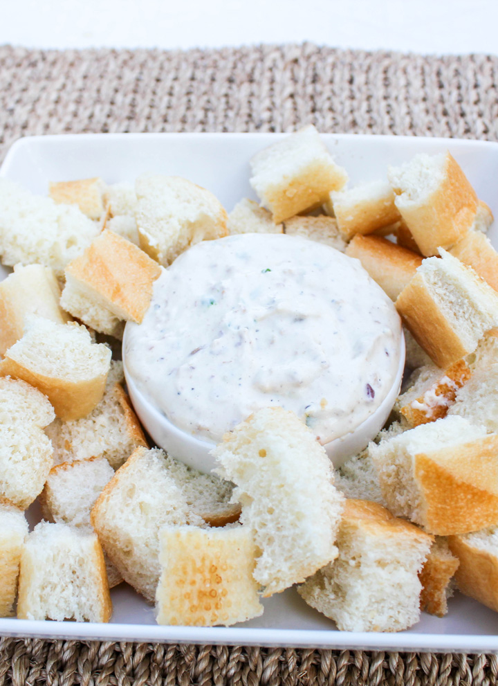 Roasted Garlic Bacon Dip for Tailgating