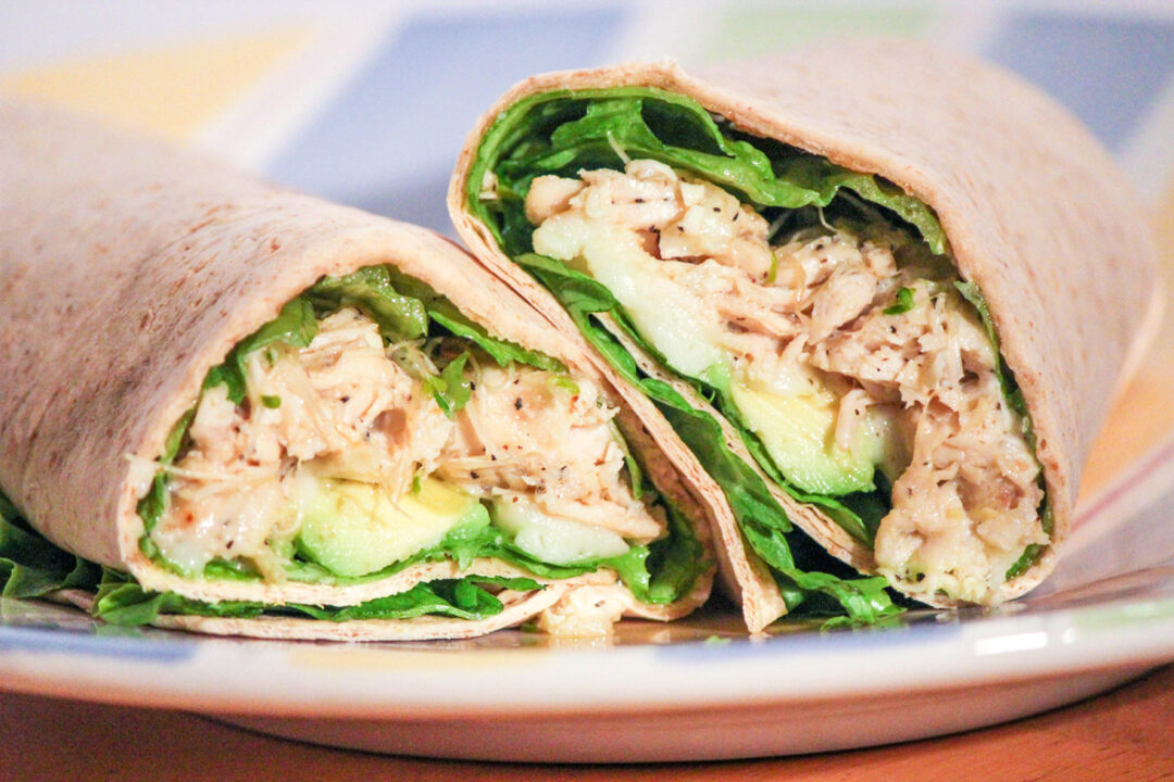 Lemon Pepper Chicken Wraps w/ Lemon Pepper Sauce – Daily Dish Recipes