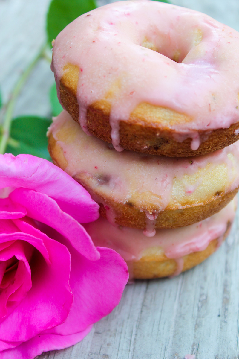 Baked Strawberry Rose Cream Donuts with Strawberry Icing