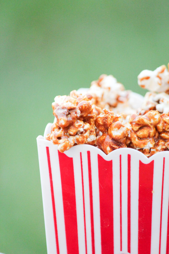 Gingerbread Caramel Popcorn Recipe | Easy to Make Gift Idea or Snack