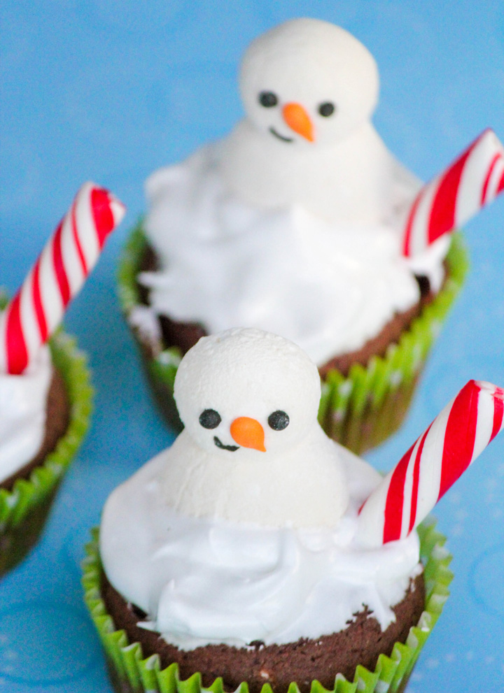 Hot Chocolate Cupcakes with Marshmallow Frosting