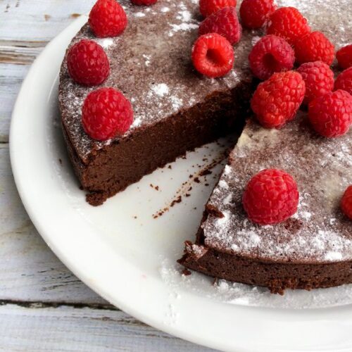 Ghirardelli Gluten Free Flourless Chocolate Cake