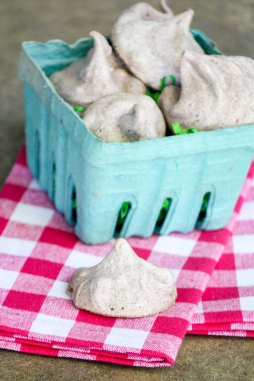 Chocolate Cinnamon Meringues