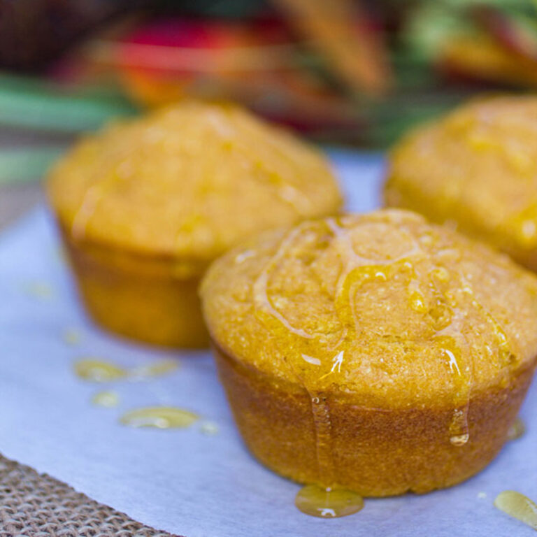 Honey Pumpkin Cornbread Muffins