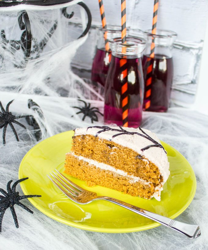 Cinnamon Frosted Pumpkin Spice Layer Cake #SundaySupper