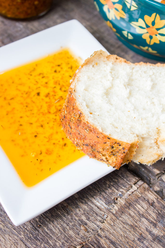 Restaurant Style Garlic and Herb Bread Dipping Oil