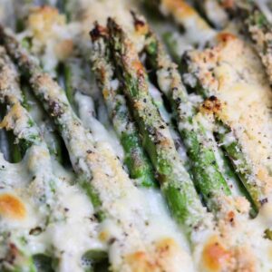 Creamy Baked Cheesy Asparagus