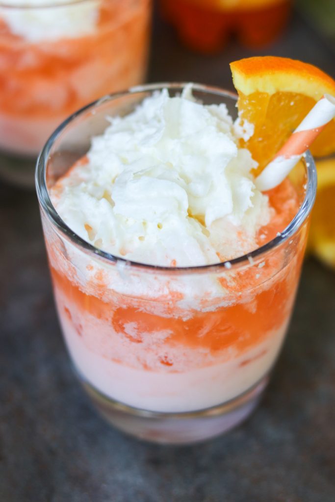 Easy Orange Creamsicle Cocktails | A Popular Summertime Treat