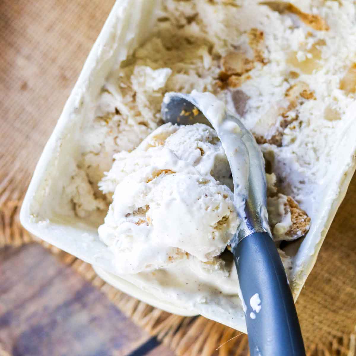 No Churn Apple Pie Ice Cream Featured Image