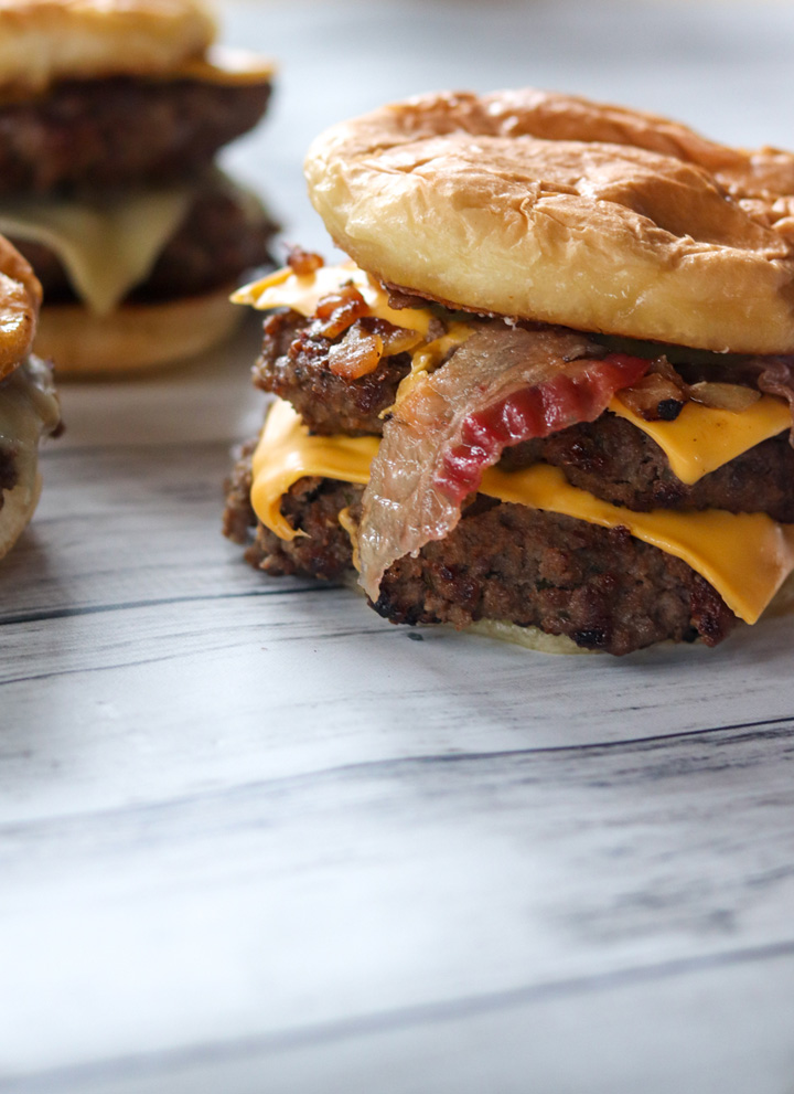 Juicy Griddle Ranch Cheeseburgers