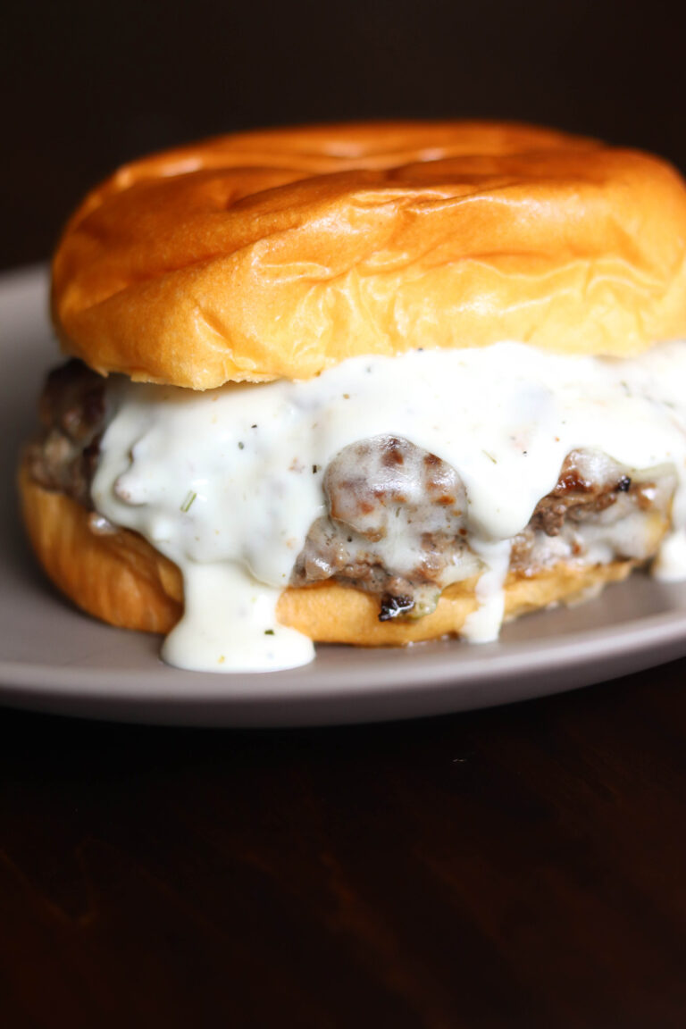 Garlic Overload Burgers With Creamy Garlic Burger Sauce