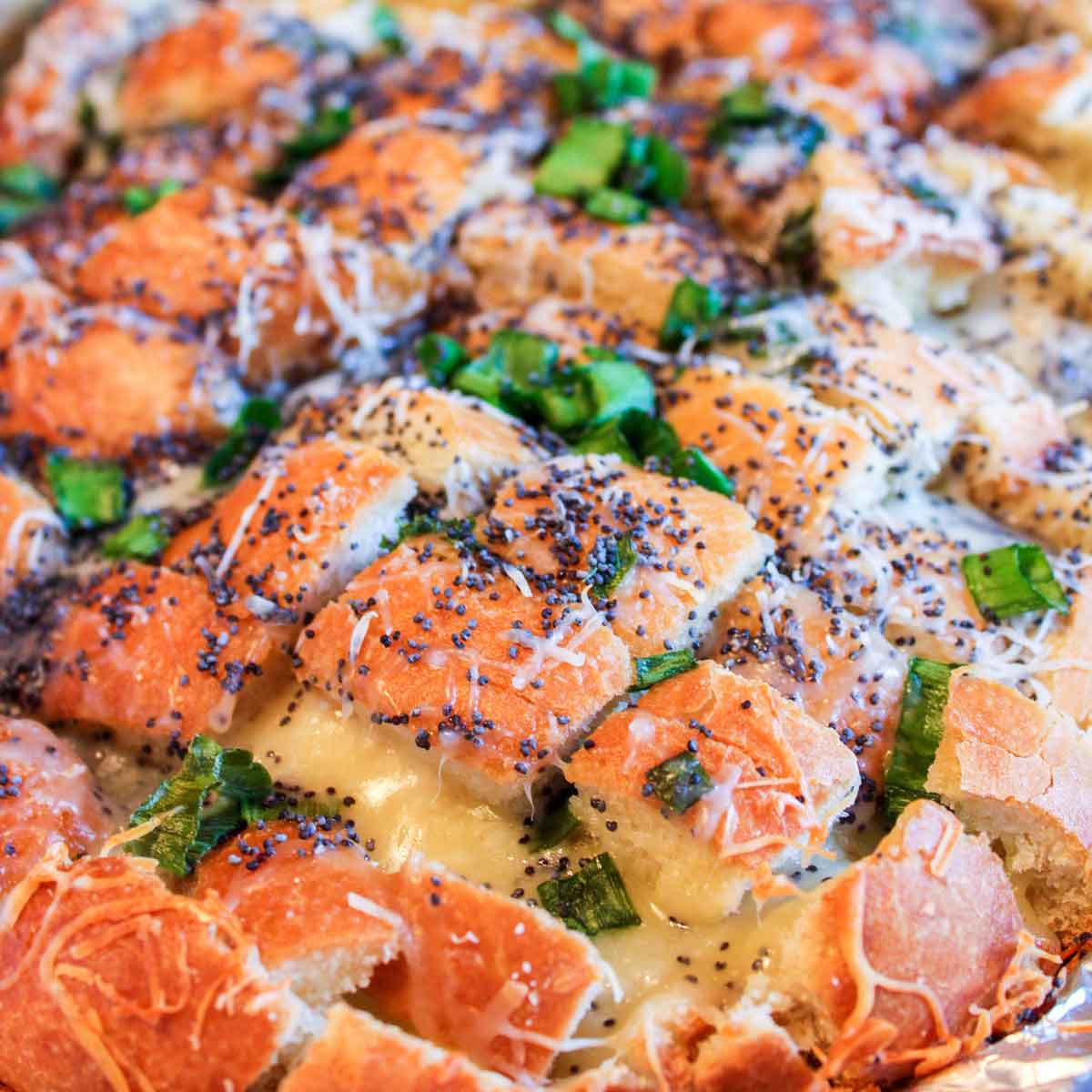 Cheesy Garlic Pull Apart Bread