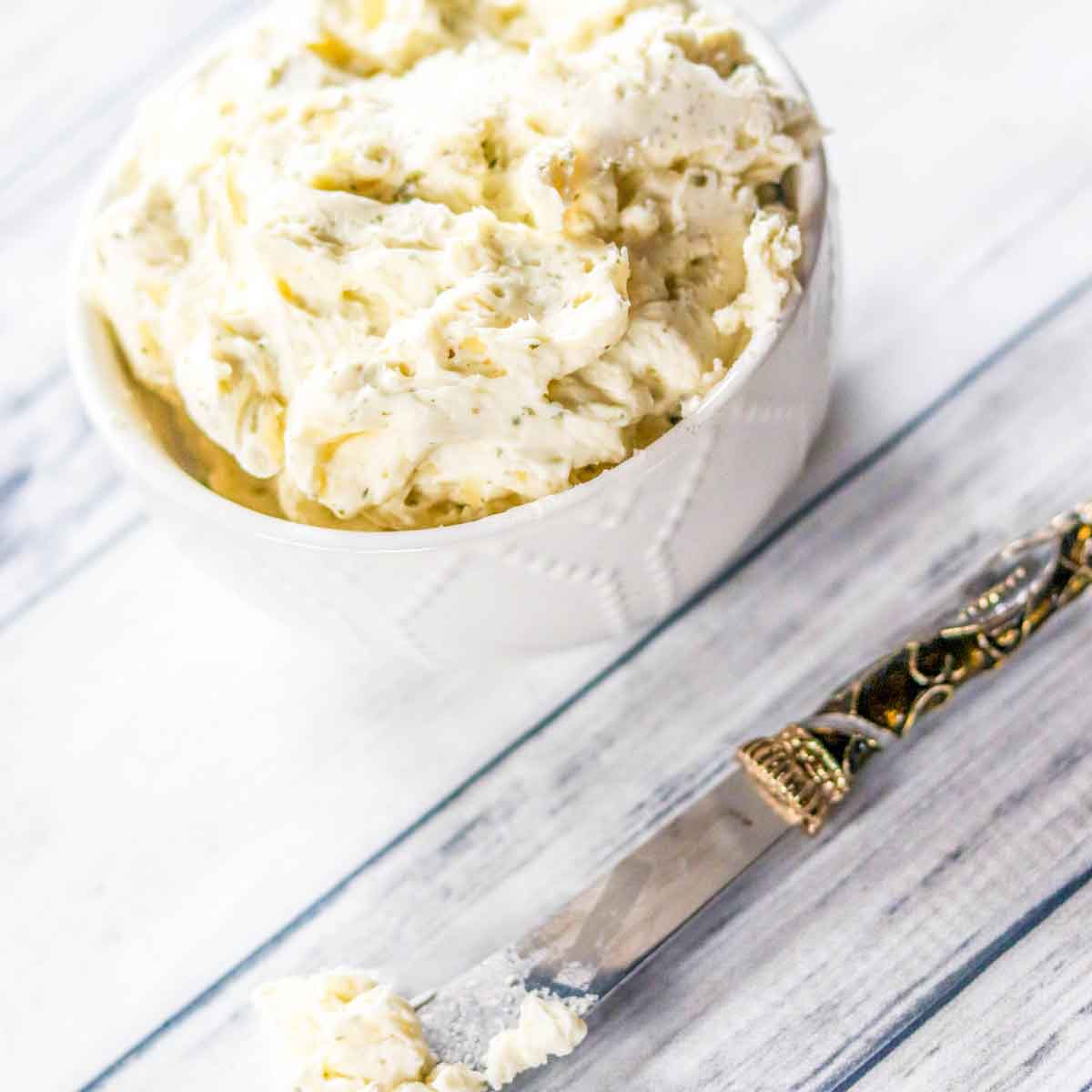 Homemade Whipped Garlic Butter Featured Image